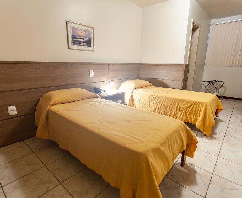 Hotel Fiorio Flores da Cunha Esterno foto